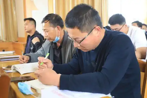我县建筑施工安全生产会议召开