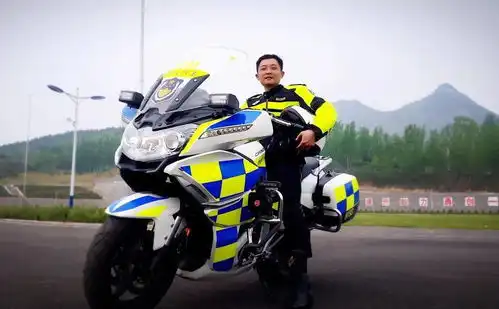 新时代高速安全卫士省高速公路交通警察局郴州支队党委书记支队长刘毅刚
