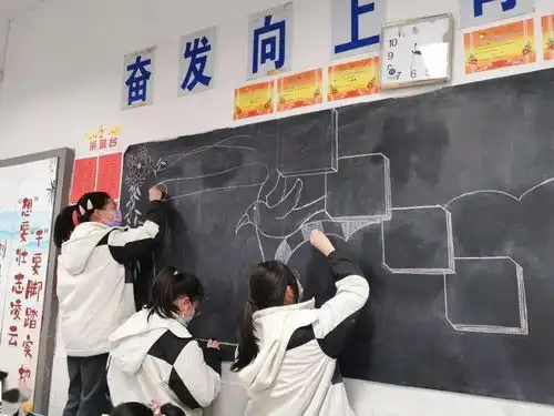 法言法语润春色,慈溪开学法治第一课守护少年的你