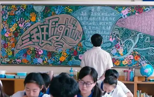 高中生创意黑板报火了,美术天赋让人羡慕,老师可以考艺术生