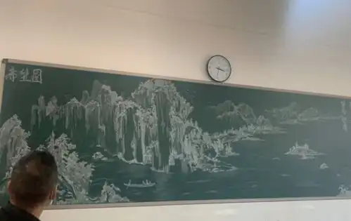 高中女生画的赤壁图火了,获得网友称赞,父亲从未学过画画