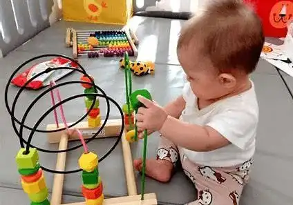 让宝宝小手以后更灵活的训练游戏,动作能力技能各方面针对性提高,总结很全面