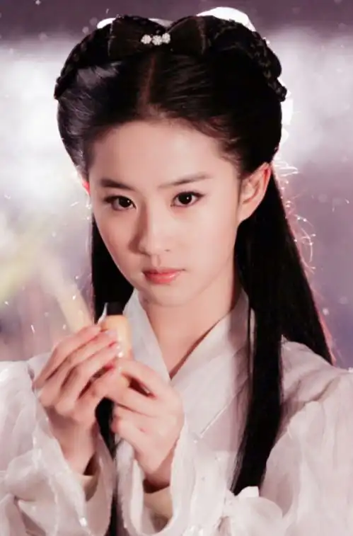 玫瑰的故事翻版女性群像剧,刘亦菲演绎玫瑰真魅力