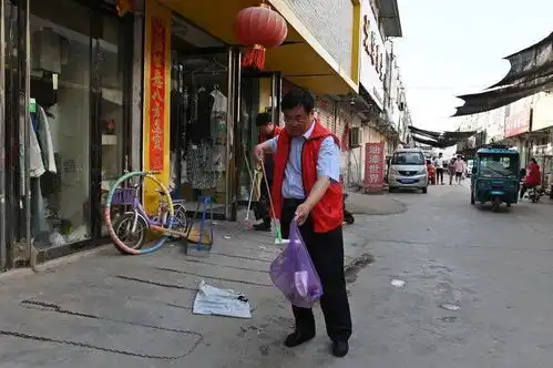 市委宣传部市委网信办开展文明城市创建志愿服务活动
