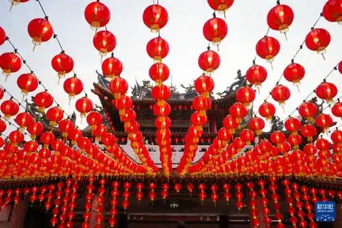 马来西亚大红灯笼迎新年