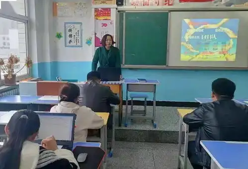 携手共迎新学期河西成功学校初中部召开新学期开学培训及工作安排会议