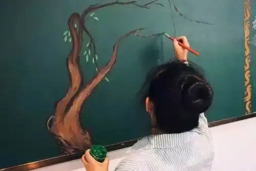 保洁阿姨板报作品惊艳世人每个怀揣梦想的人终将闪闪发光